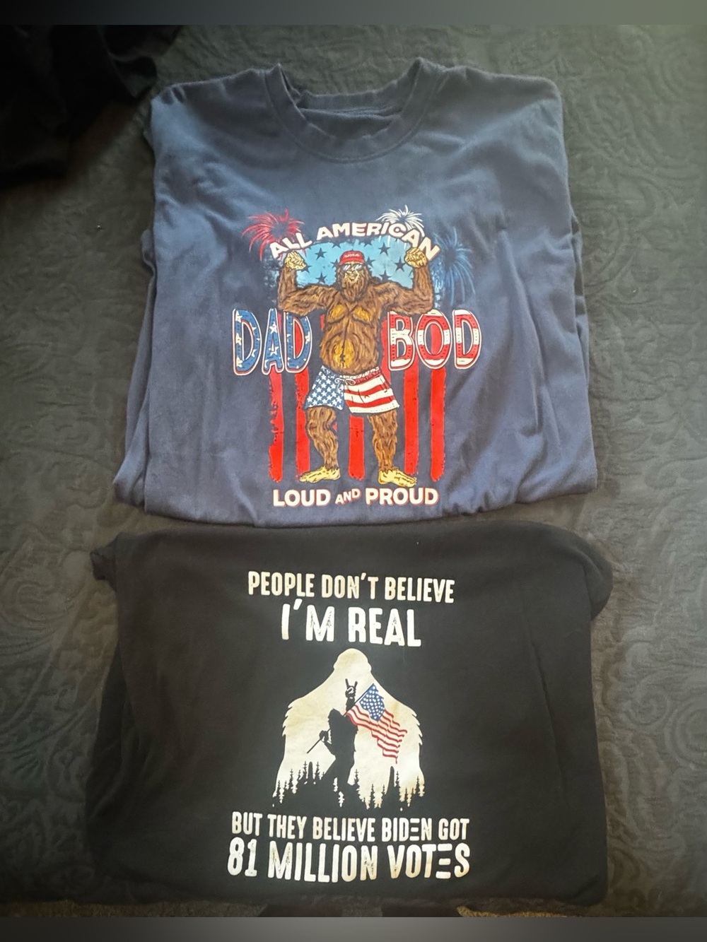 2 Men’s Sasquatch Bigfoot Shirts XXL